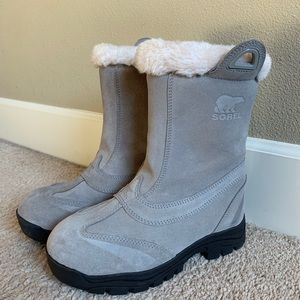 Sore Waterfall Snow boot